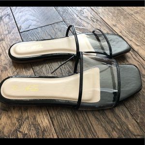 New! Casual Flip-Flop Transparent Flat Sandals